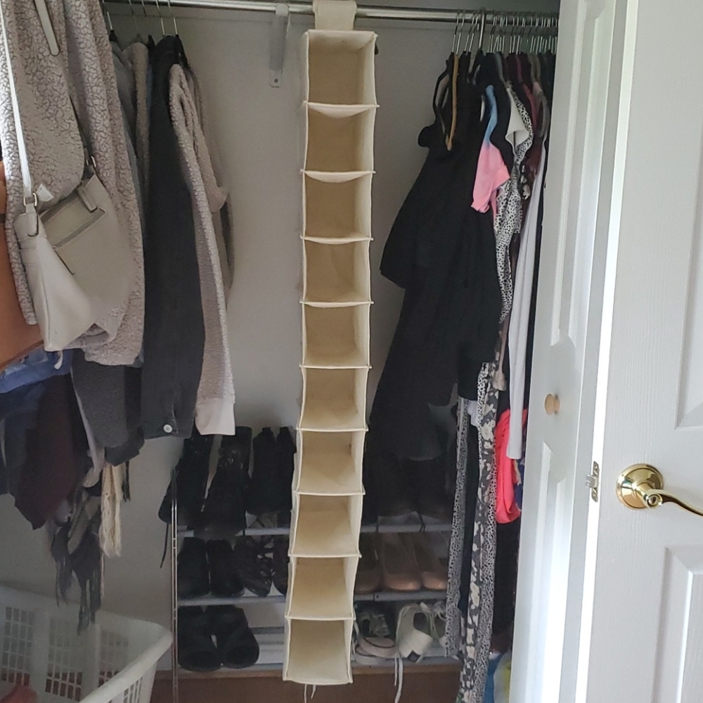 Closet shoe organizer